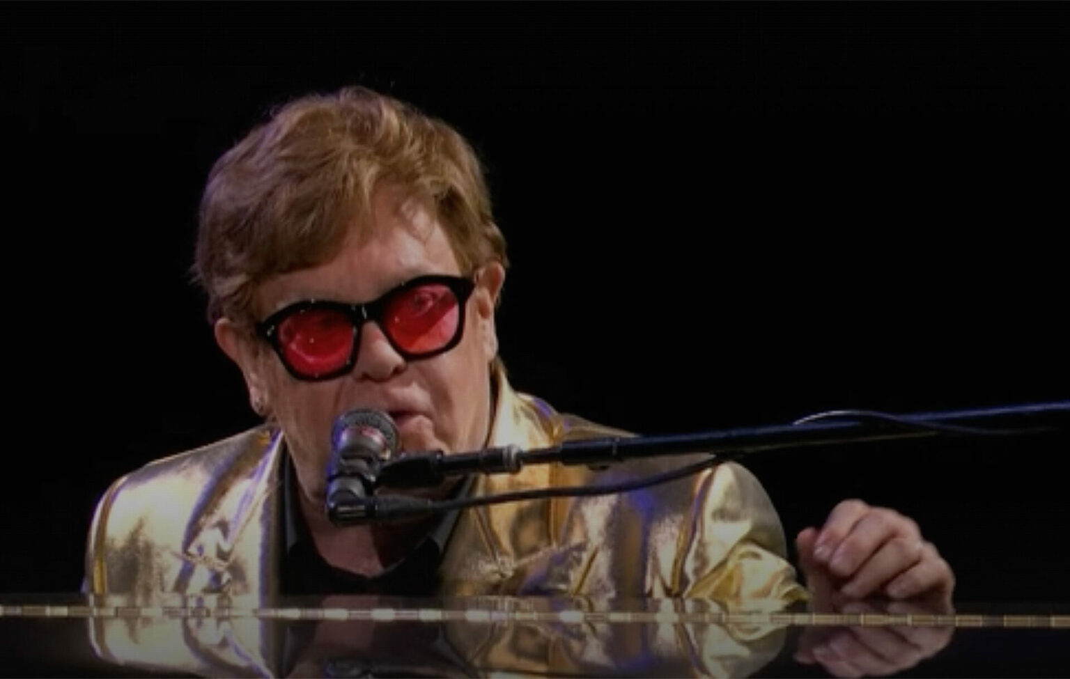 Elton John breaks BBC viewing record for Glastonbury set