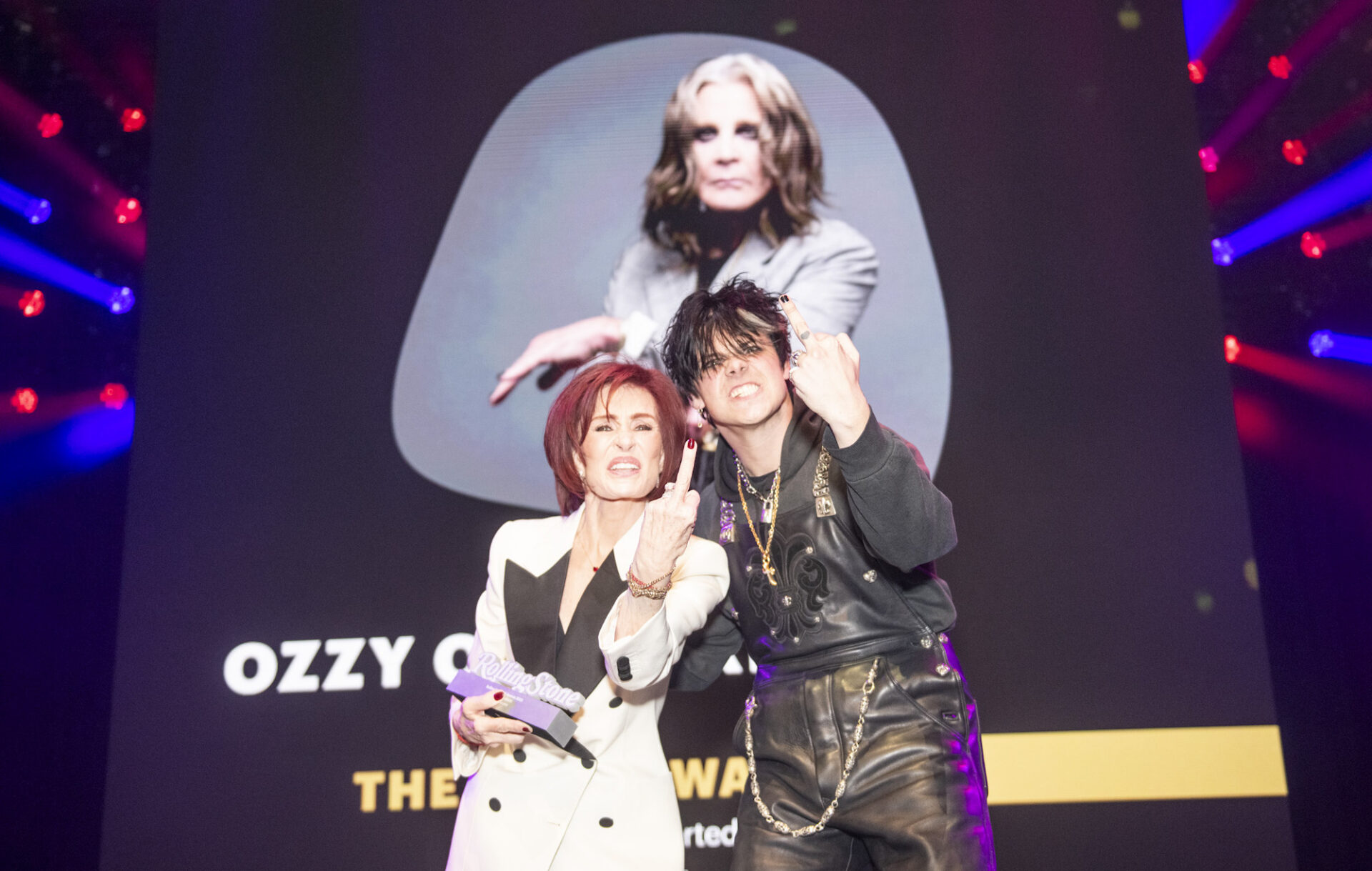 Watch Sharon Osbourne pick up the Icon Award for Ozzy Osbourne at the